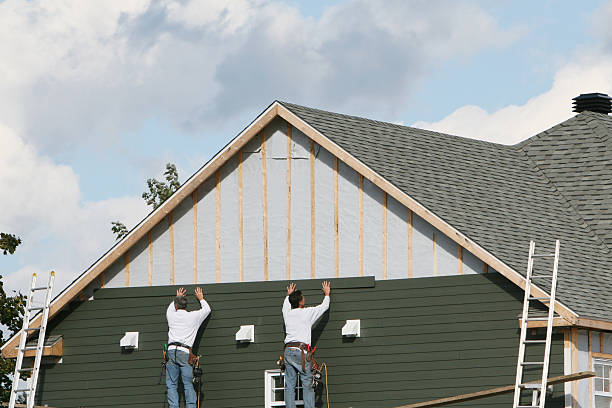 Professional Emergency Siding Repair technician working in Dawson, GA